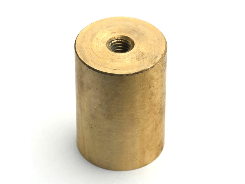 Magnet i messinghus, diameter 25 mm, M5 innvendig gjenge, høyde 35 mm, neodymium