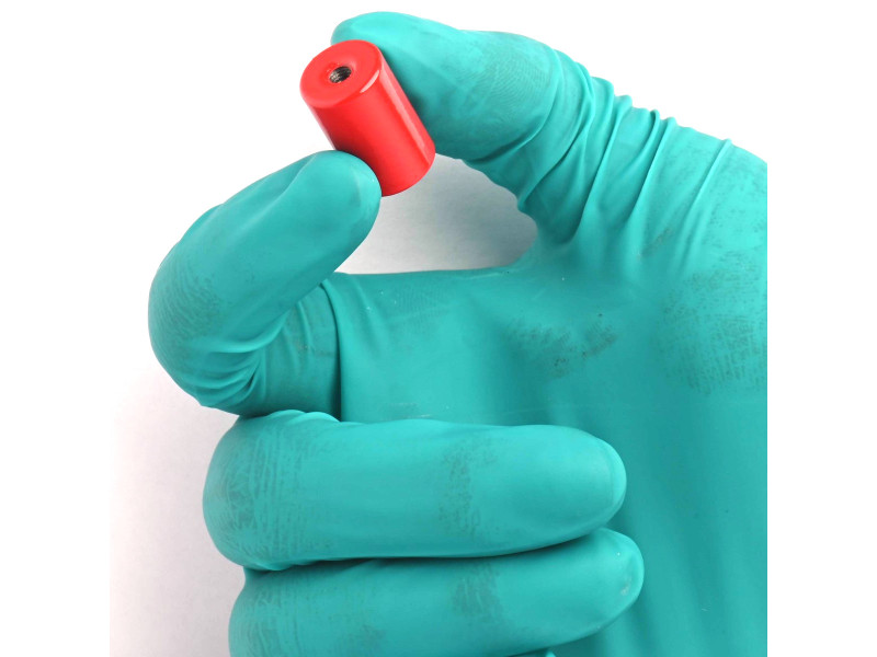 Mágnes, átmérő 13 mm, M4 belső menet, magasság 20 mm, AlNiCo