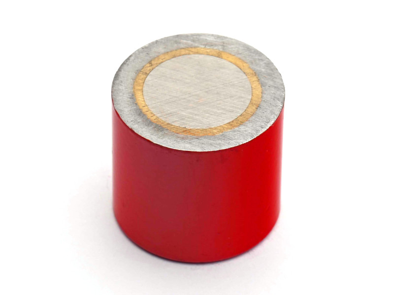 Magnet, diameter 20,6 mm, M6 innvendig gjenge, høyde 19 mm, AlNiCo