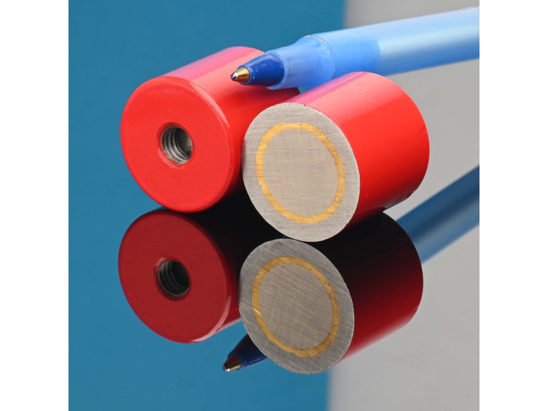 Magnet, premer 20,6 mm, notranji navoj M6, višina 19 mm, AlNiCo
