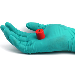 Magnet, premer 20,6 mm, notranji navoj M6, višina 19 mm, AlNiCo