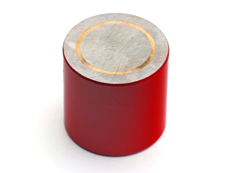 Magnet, premer 27 mm, notranji navoj M6, višina 25,4 mm, AlNiCo