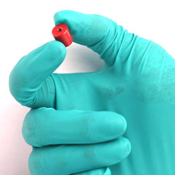 Mágnes, átmérő 10 mm, M3 belső menettel, magasság 10 mm, AlNiCo