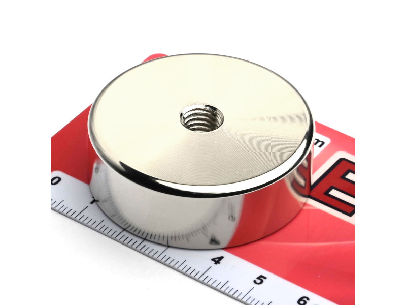 Magnet, diameter 45 mm, M8 innvendig gjenge, høyde 15 mm, neodymium