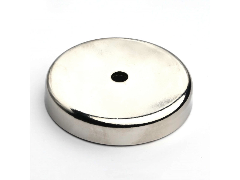 Magnet i hus, diameter 57 mm, med hull for flatskrue, ferritt