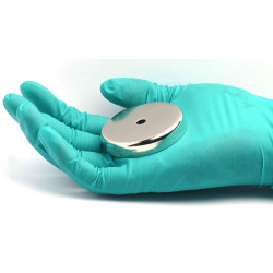 Magnet i hus, diameter 57 mm, med hull for flatskrue, ferritt