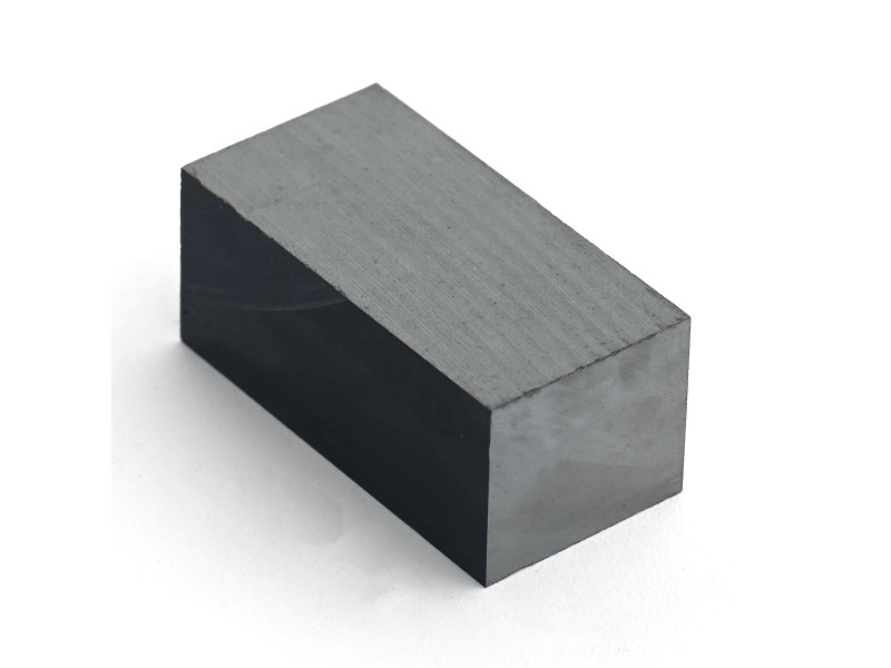 30 x 15 x 13 / F30 - feritni magnet