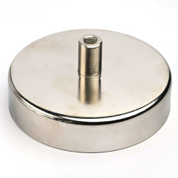 Magnet în carcasă, diametru 97 mm, cu mufă cu șurub M8- ferită