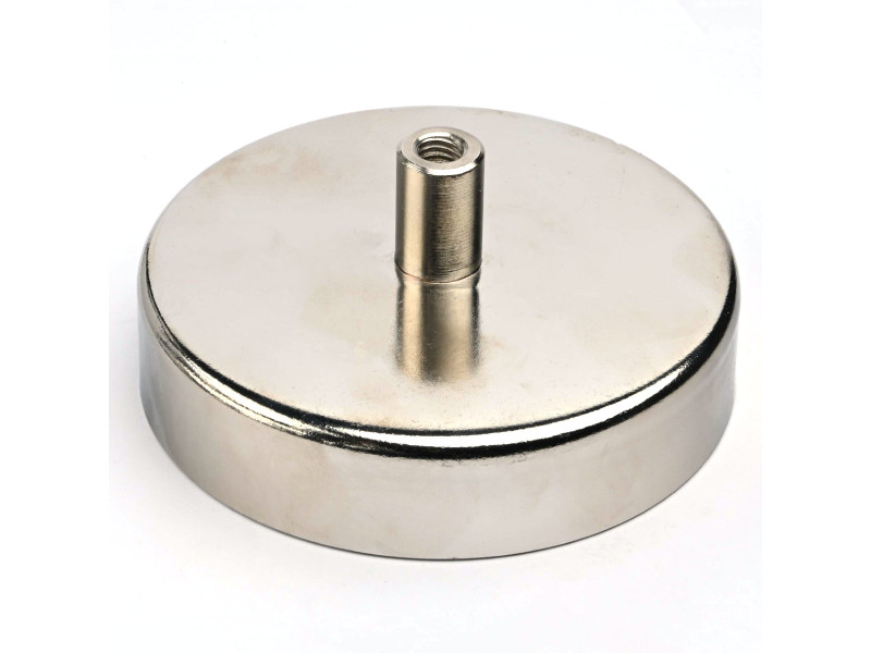 Magnet în carcasă, diametru 97 mm, cu mufă cu șurub M8- ferită