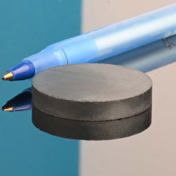 D30 x 5 / F30 - feritni magnet