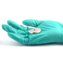 Gövde içinde mıknatıs, çap 40 mm, havşa başlı vida için delikli, ferrit