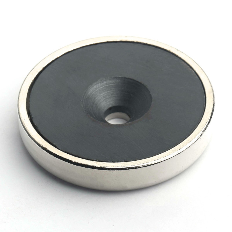 Gövde içinde mıknatıs, çap 40 mm, havşa başlı vida için delikli, ferrit