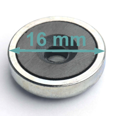 Magnet v puzdre, priemer 16 mm, s otvorom pre zapustenú hlavu skrutky, feritový