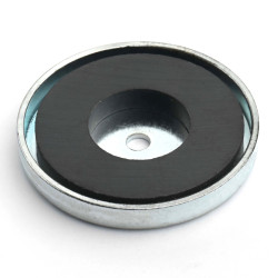 Magnet v ohišju, premer 52 mm, z odprtino za vijak z ravno glavo, feritni