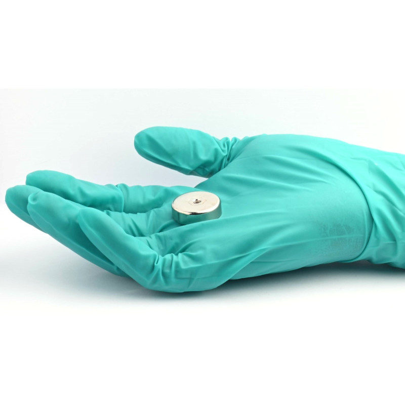 Магніт, діаметр 25 мм, внутрішня різьба M4, висота 7 мм, ферит