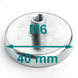 Магнит в корпус, диаметър 40 mm, височина 19,5 mm, с гнездо за винт M6 - ферит