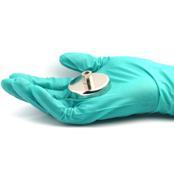 Gövde içinde mıknatıs, çap 50 mm, M8 vida soketli - ferrit