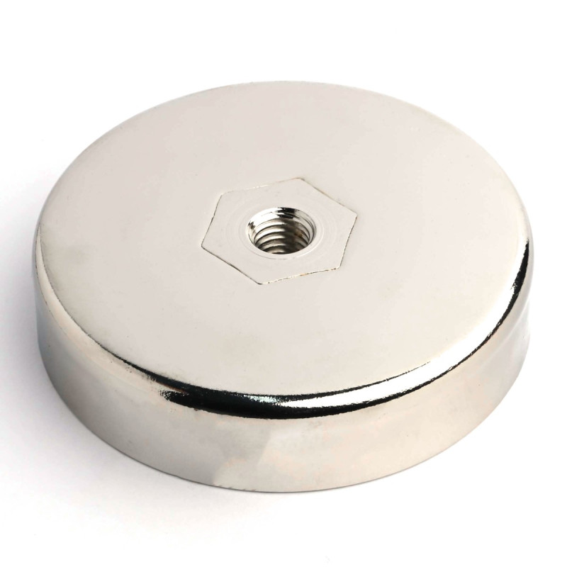 Magnet, premer 80 mm, notranji navoj M10, višina 18 mm, ferit
