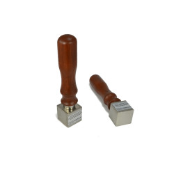 Magnet z lesenim ročajem 85x45x26 / N (NEODYMIUM)