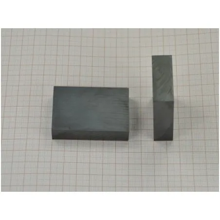 60 x 40 x 15 / F30 - ferrite magnet