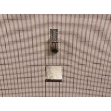 12 x 12 x 2 / N38 - NdFeB (neodymium) magnet