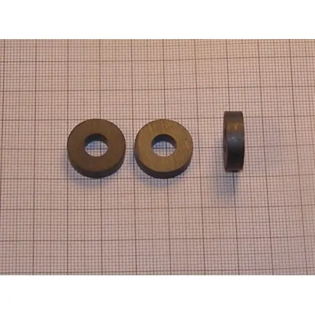 D17,5 x d7,5 x 5 / F30 - Ferrit Magnet