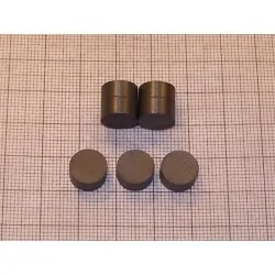 D10 x 5 / F30 - ferrite magnet