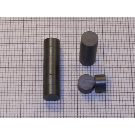 D6 x 3,7 / F30 - ferrite magnet