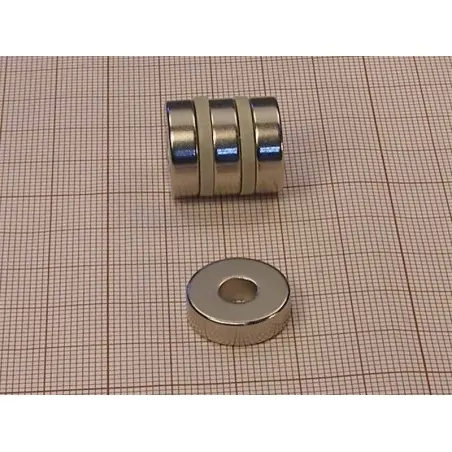 D17 x d6 x 5 / N42 - NdFeB (neodymium) magnet